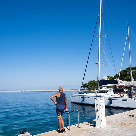 Apartment Carmen Veli Lošinj Εξωτερικό φωτογραφία