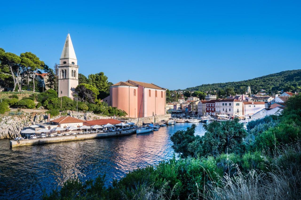 Apartment Carmen Veli Lošinj Εξωτερικό φωτογραφία