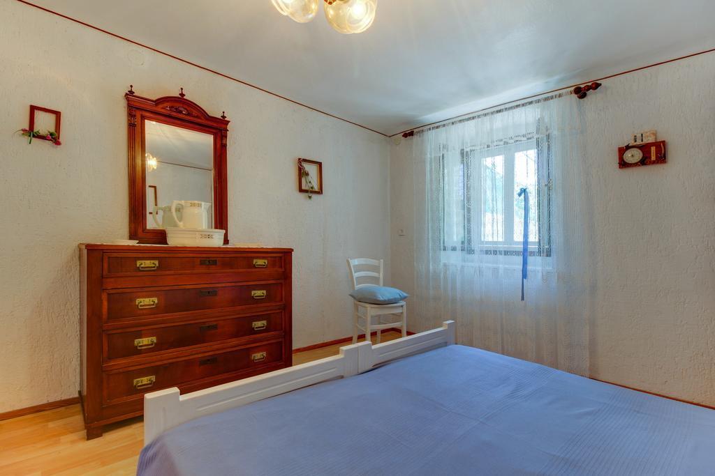 Apartment Carmen Veli Lošinj Εξωτερικό φωτογραφία